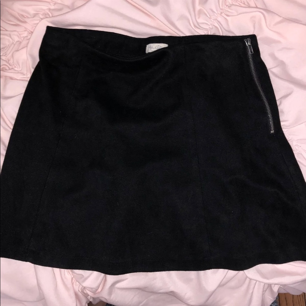 BLACK SUEDE SKIRT FROM JOHN GALT